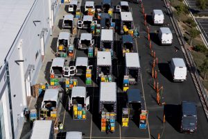 Amazon strikes deal with USPS that maintains 80% of package volume