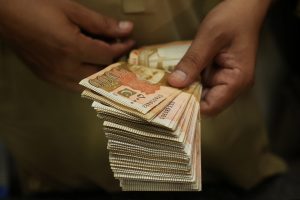 Pakistan seeks $10 billion fund from US after mediating Iran talks, sources say
